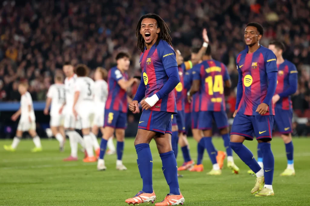 Jules Koundé scores header as Barcelona beat Eintracht Frankfurt in Champions League clash.