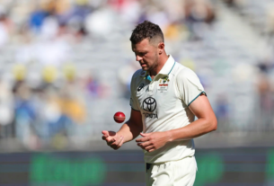 josh hazlewood injury update return timeline ashes 2025