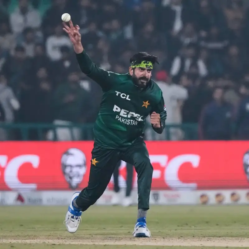 Usman Tariq suspect action — Is Usman Tariq bowling action legal?