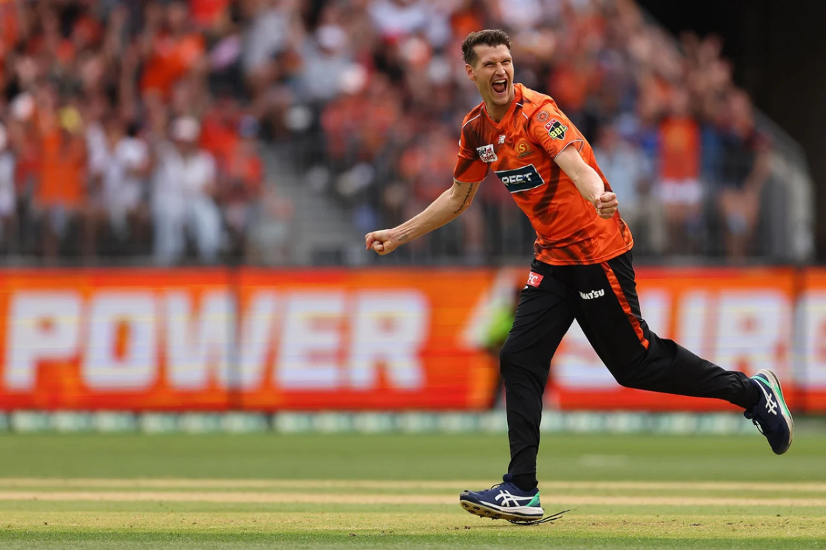 Who is David Payne SRH Jack Edwards replacement for IPL 2026