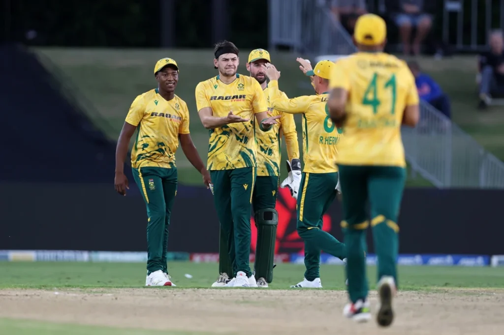 Gerald Coetzee CSK IPL 2026 Nathan Ellis replacement