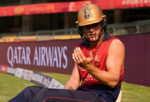 Jacob Bethell replacement finger injury RCB IPL 2026 ruled out